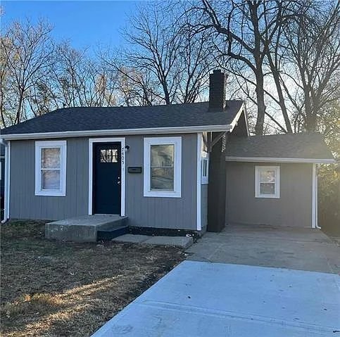 7405 Montgall Ave in Kansas City, MO - Foto de edificio - Building Photo