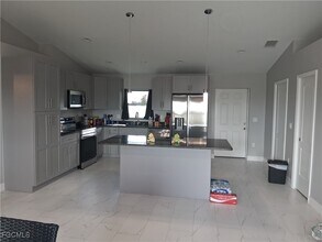 9035 W Crow Cir in La Belle, FL - Building Photo - Building Photo