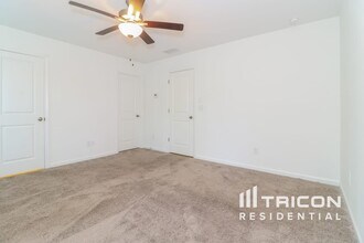 449 Rosemary Park Ln in Lawrenceville, GA - Building Photo - Building Photo