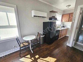 195 College St in Macon, GA - Building Photo - Building Photo