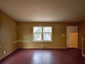 1106 N Union St in Independence, MO - Building Photo - Building Photo