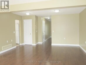 1155 S Wenige Dr in London, ON - Building Photo - Building Photo