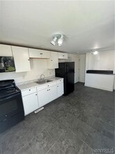 291 Fonda Dr in Cheektowaga, NY - Building Photo - Building Photo