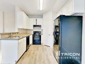 9312 Rhoni Ct in Fort Worth, TX - Building Photo - Building Photo
