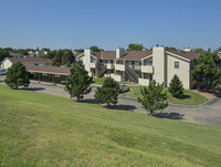 Eagle Creek in Wichita, KS - Building Photo - Building Photo