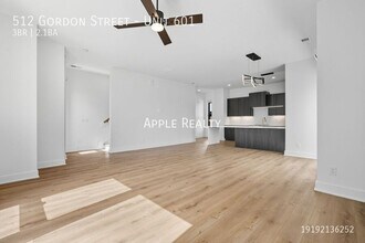 512 Gordon St in Durham, NC - Building Photo - Building Photo