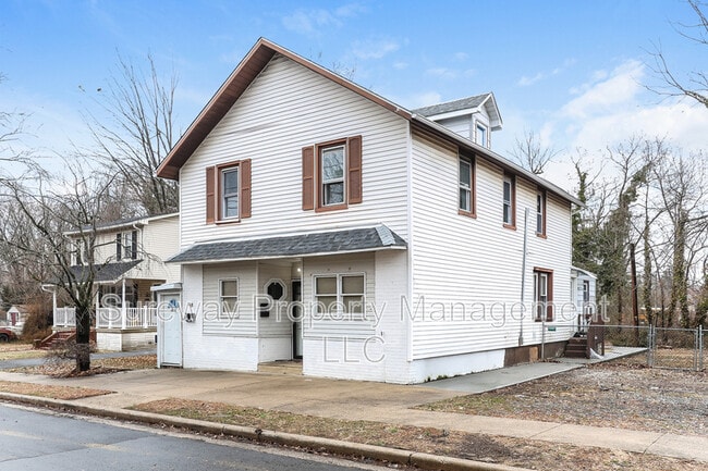 300 Monroe Ave in Cherry Hill Township, NJ - Building Photo - Building Photo