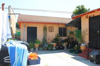 1024 S Duncan Ave in Los Angeles, CA - Building Photo - Building Photo