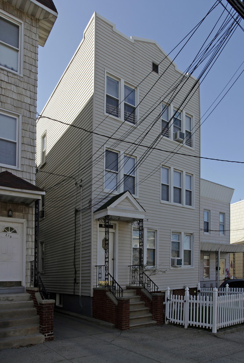 281 Cator Ave in Jersey City, NJ - Building Photo