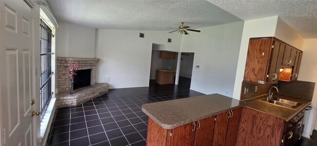 property at 2606 Lemonwood Ln