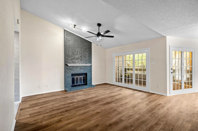 property at 1206 Riverchase Ln