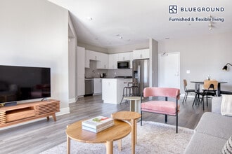 5535 Westlawn Ave, Unit FL2-ID649 in Los Angeles, CA - Building Photo - Building Photo