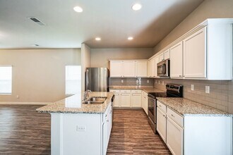 301 Claudia Dr in Grovetown, GA - Building Photo - Building Photo