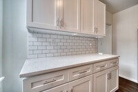 2324 Callow Ave, Unit 3 - 6