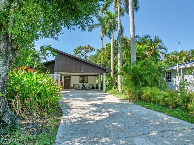 property at 1536 Alhambra Dr