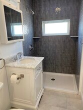 100 Fisher St, Unit First Floor in Attleboro, MA - Building Photo - Building Photo