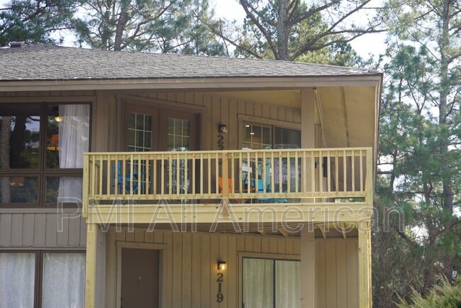 property at 220 Foxkroft Dr
