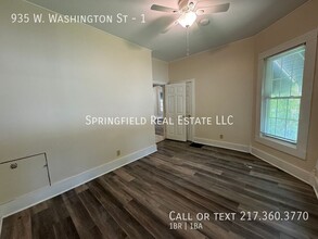 935 W Washington St in Springfield, IL - Building Photo - Building Photo