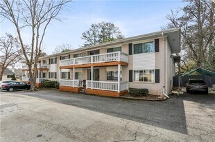 1988 Wellbourne Dr NE in Atlanta, GA - Building Photo