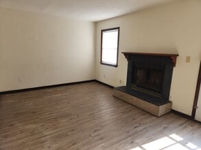 211 Greenbrier Ave in Norfolk, VA - Building Photo - Building Photo