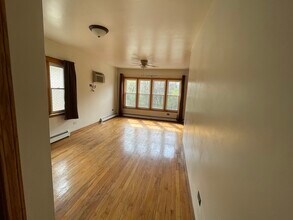 4205 S Harlem Ave, Unit 3 in Stickney, IL - Foto de edificio - Building Photo