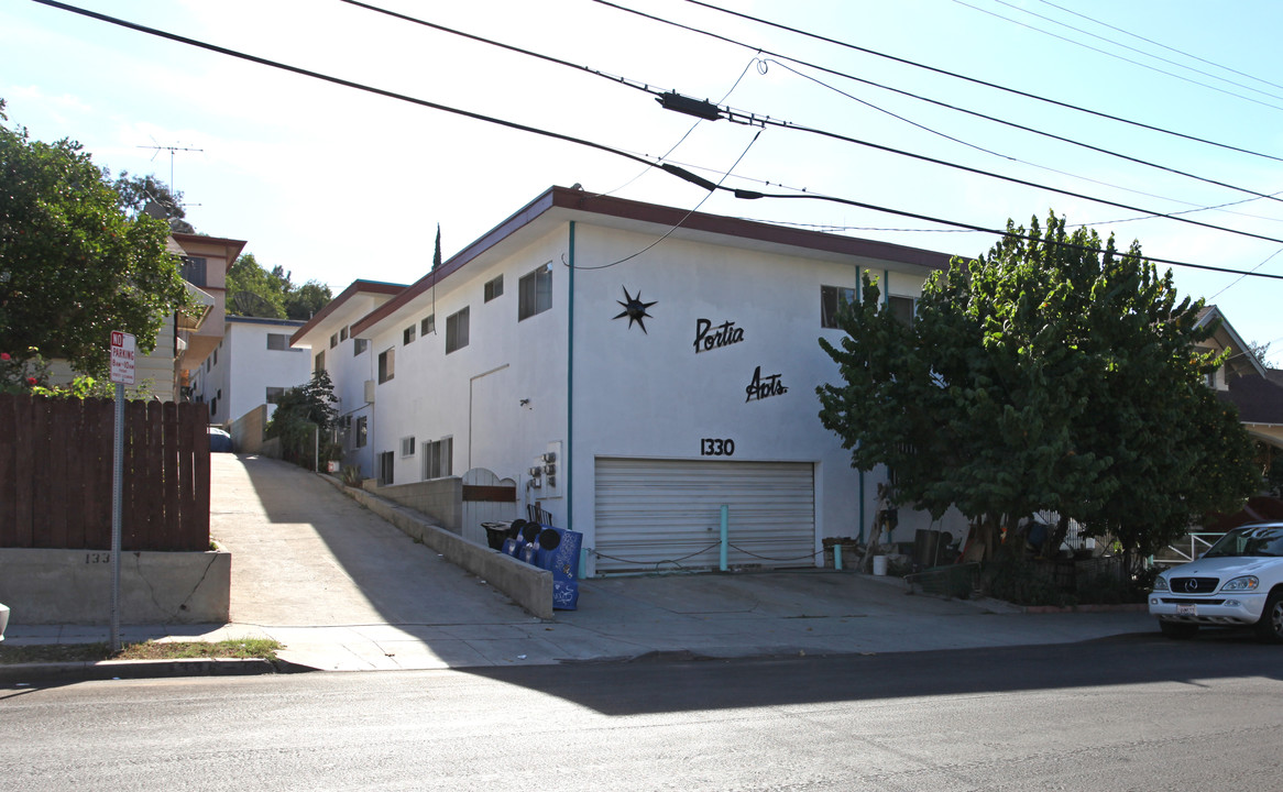 Portia Apartments in Los Angeles, CA - Building Photo