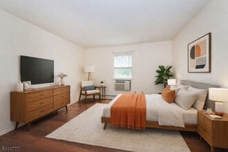 2467 NJ-10 in Morris Plains, NJ - Building Photo - Building Photo