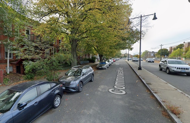 1516 Commonwealth Ave, Unit 1 in Boston, MA - Building Photo - Building Photo