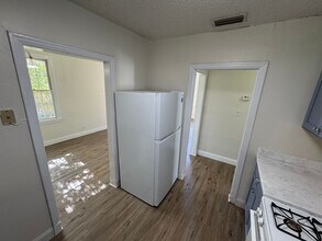 403 Helvenston St SE in Live Oak, FL - Building Photo - Building Photo