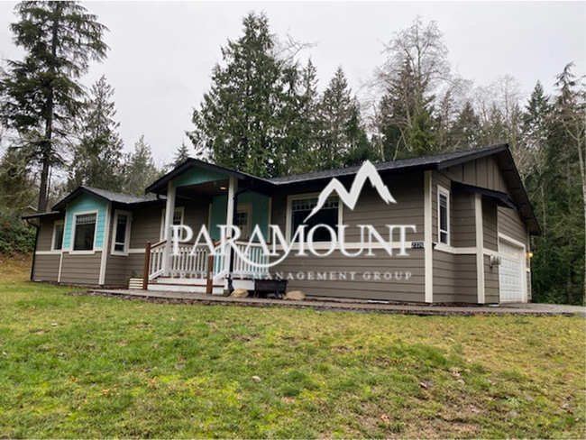 2370 Martin Ave E in Port Orchard, WA - Building Photo - Building Photo