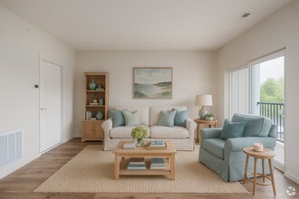 Treeline Apartments in Liverpool, NY - Foto de edificio - Building Photo