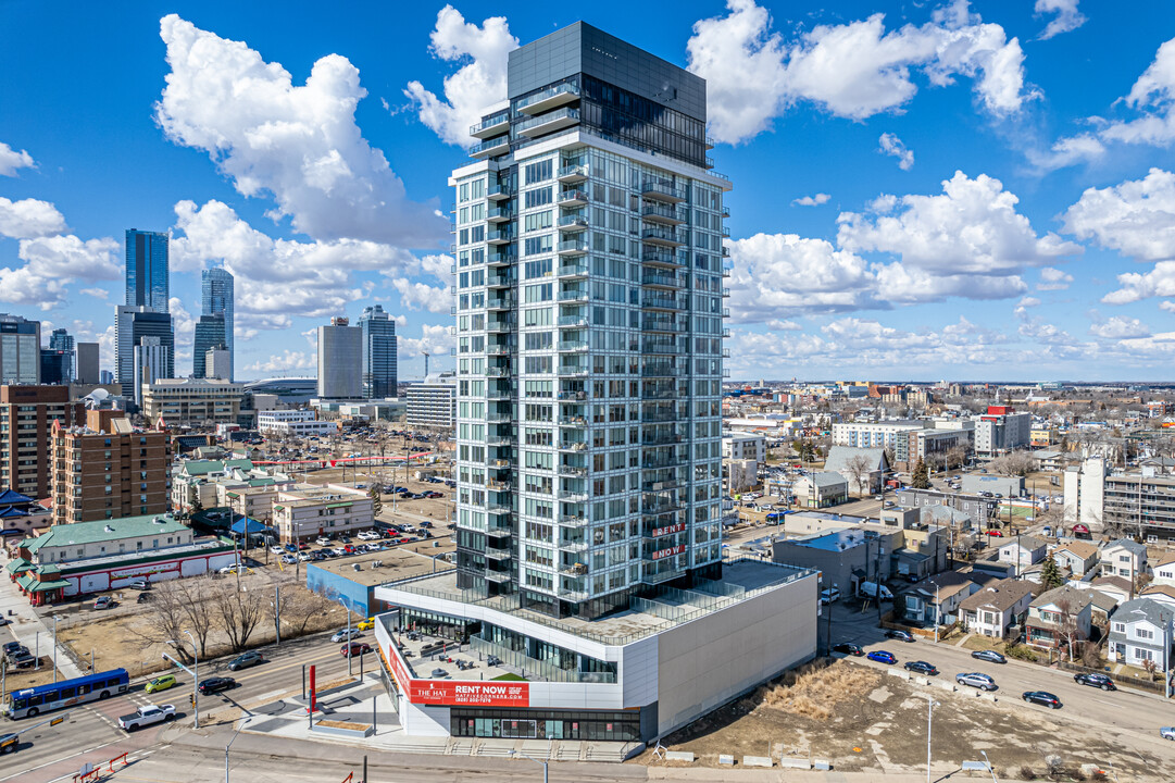 Hat at Five Corners in Edmonton, AB - Building Photo