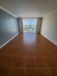 1465 NE 123rd St, Unit 810 in North Miami, FL - Building Photo - Building Photo