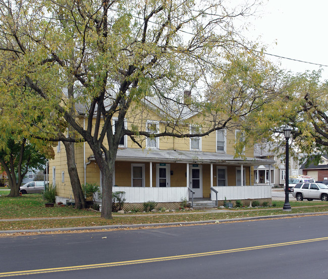 5691-5693 Liberty Ave in Vermilion, OH - Building Photo - Building Photo