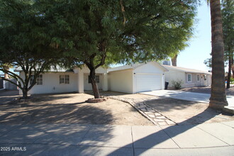 523 N Criss St in Chandler, AZ - Building Photo - Building Photo