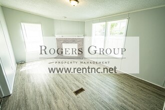 689 Blue Wing Rd in Roxboro, NC - Building Photo - Building Photo