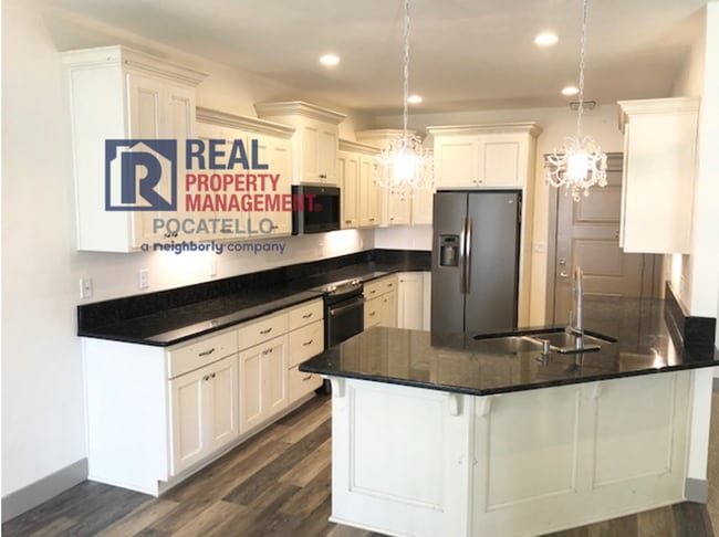 1532 Eastpointe Dr in Pocatello, ID - Building Photo - Building Photo