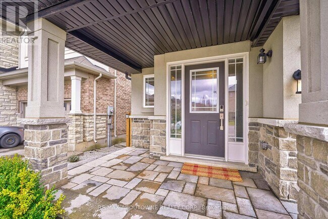 195 Greti Dr in Hamilton, ON - Building Photo - Building Photo