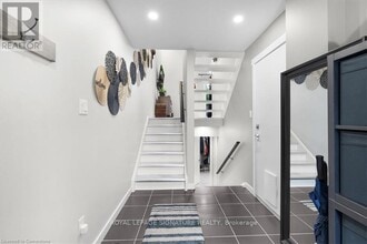 131 Traynor Ave in Kitchener, ON - Building Photo - Building Photo