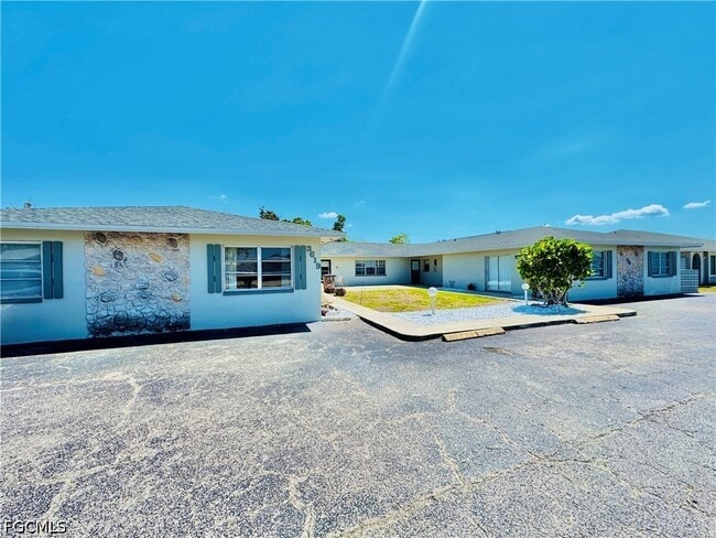 property at 3619 SE 9th Pl