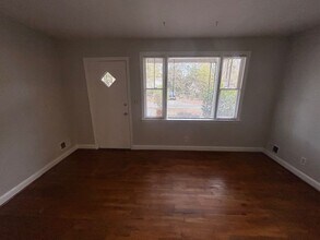 3604 Hydrangea St in Columbia, SC - Building Photo - Building Photo