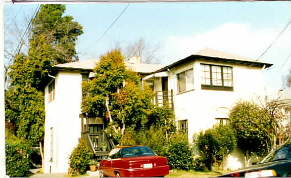 432 Lagunitas Ave in Oakland, CA - Building Photo