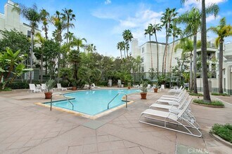 2243 Martin, Unit 415 in Irvine, CA - Building Photo - Building Photo