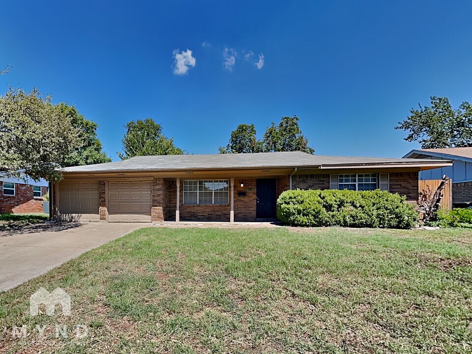 1308 Lyric Dr in Fort Worth, TX - Building Photo