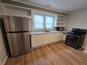 407 Meadowview Dr in Boone, NC - Building Photo - Building Photo