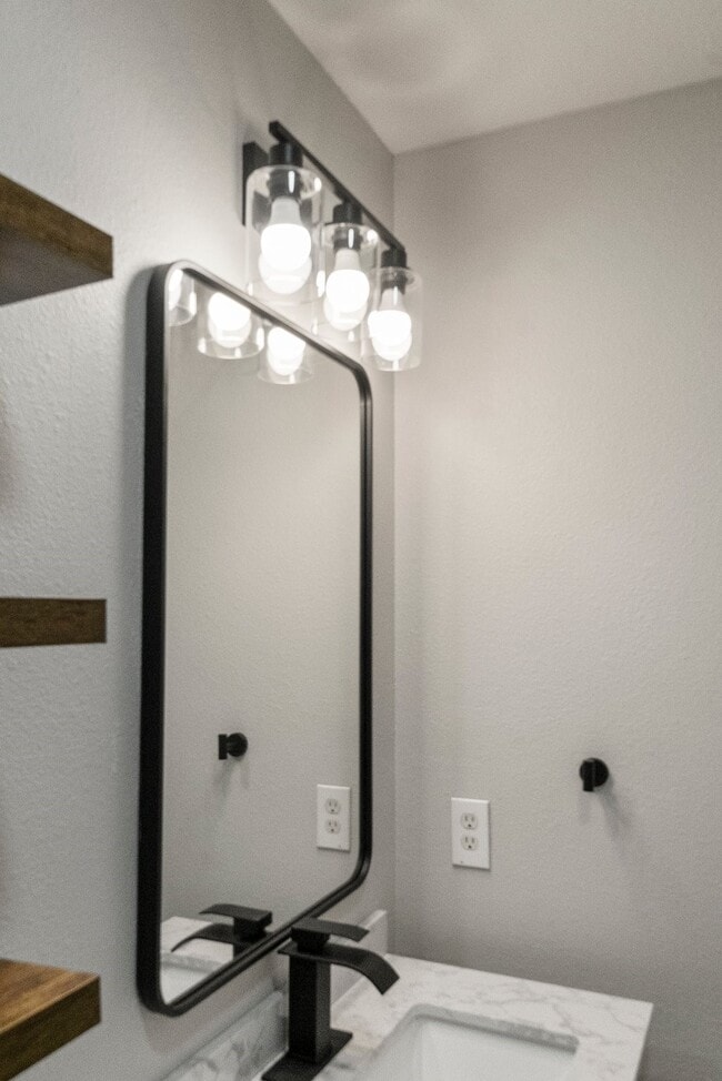 property at 1799 League Line Rd