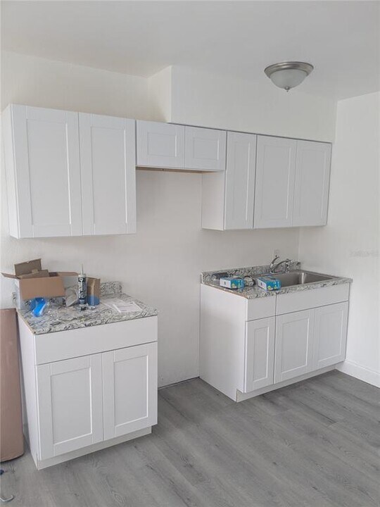 11420 2nd St E in Treasure Island, FL - Building Photo