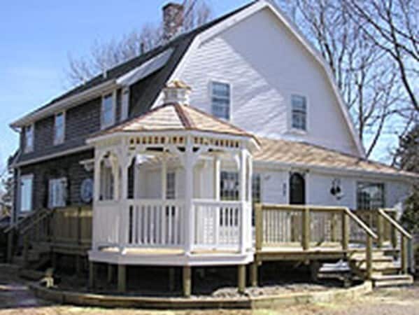 property at 37 Cranberry Hwy