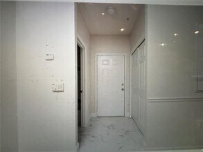 6412 Queens Borough Ave in Orlando, FL - Building Photo - Building Photo