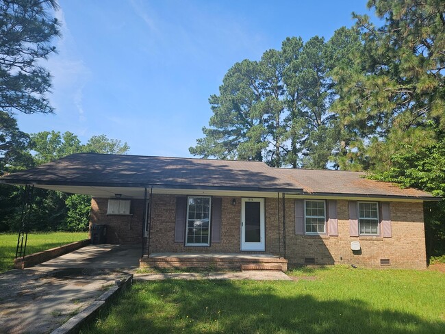 3318 Teakwood Dr